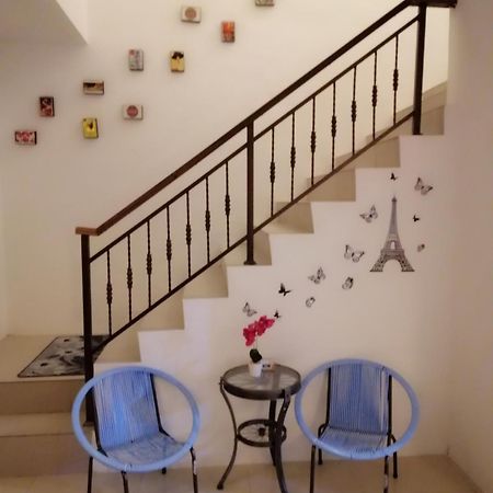 Alyaleesya Homestay Teres Бринчанг Екстериор снимка